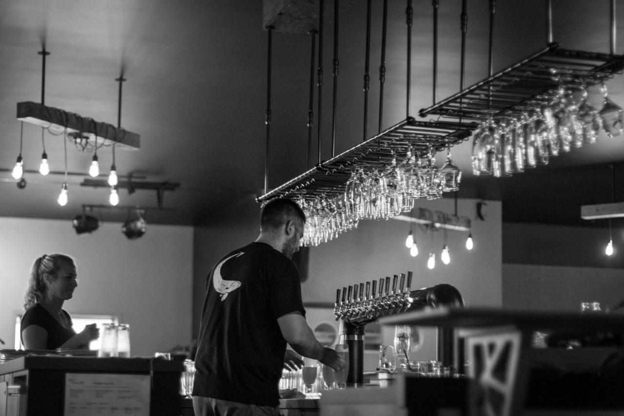 La Baleine Endiablee Microbrasserie Riviere-Ouelle Ngoại thất bức ảnh